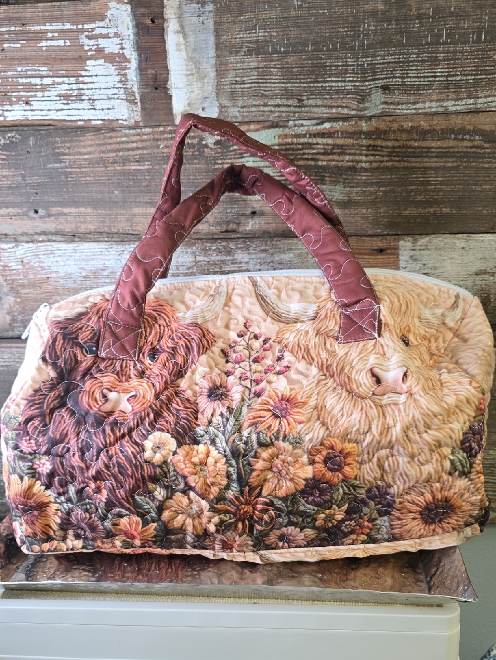 Quilted Floral Highland Cow Tote Bag in Rust, NEW - Picture 2 of 4